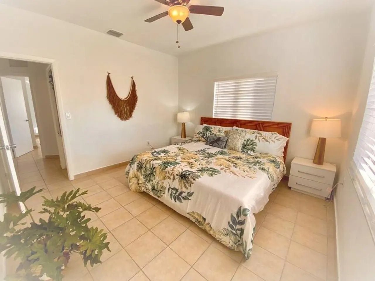 2BR Little Havana Walk to Calle Ocho Parking 6