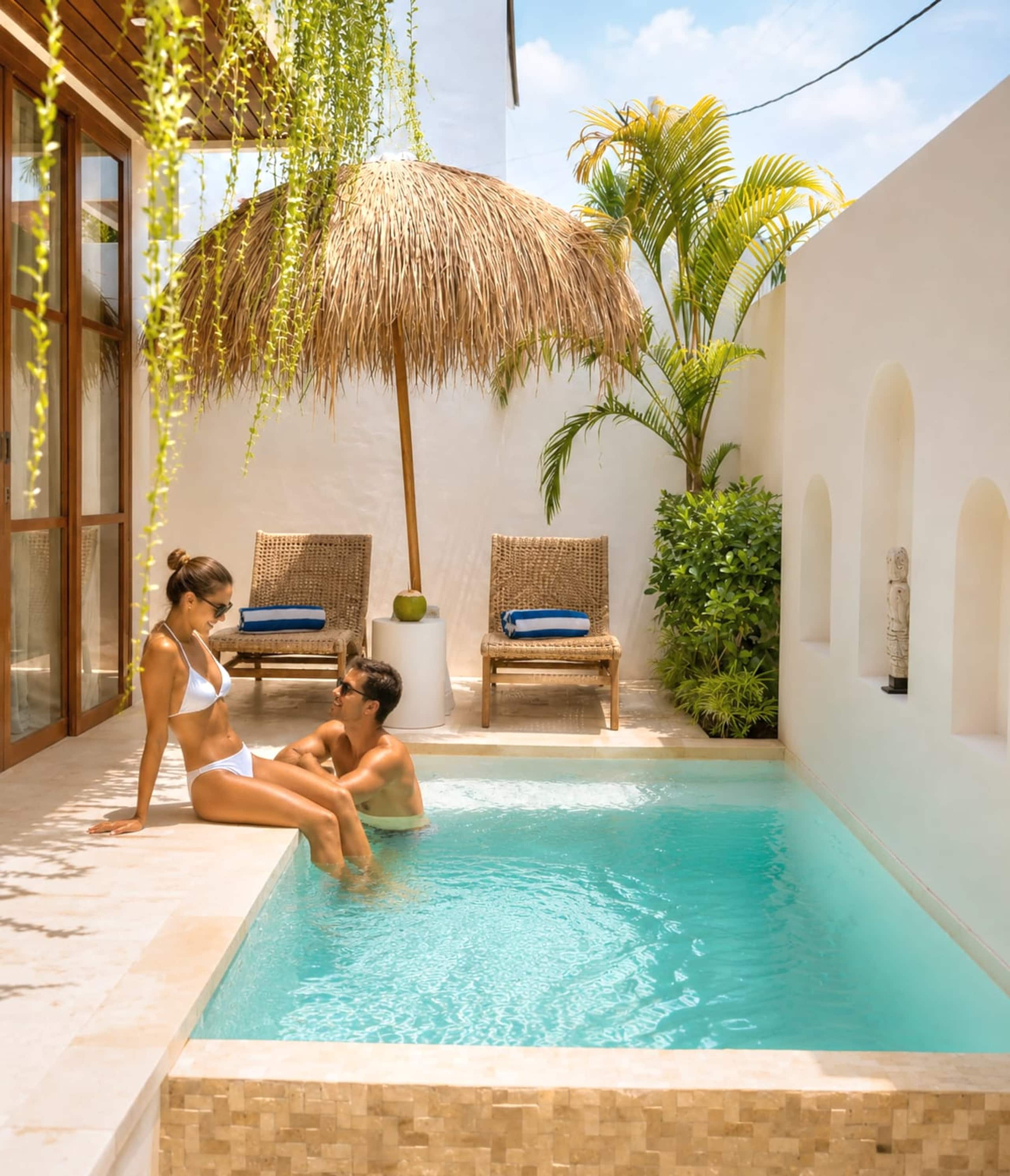 Cozy Romantic Villa | Pool, Beach & Workspace