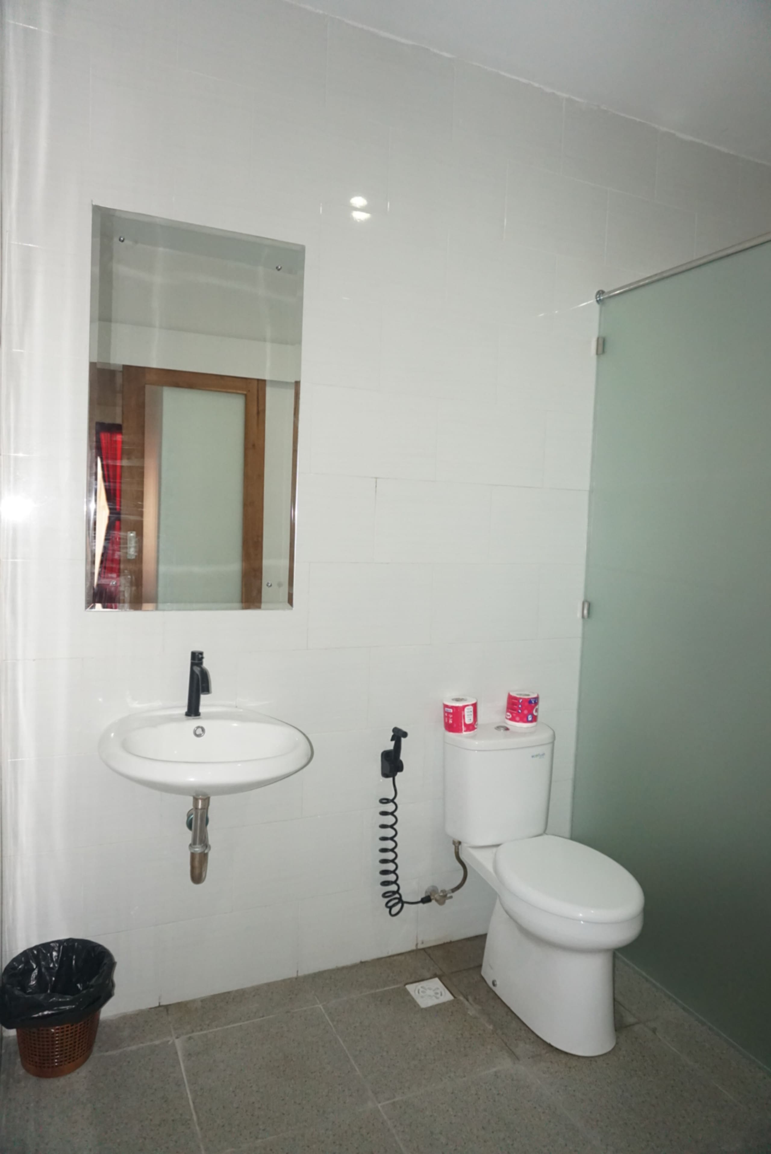 Modern Cozy Room in Legian — photo 4