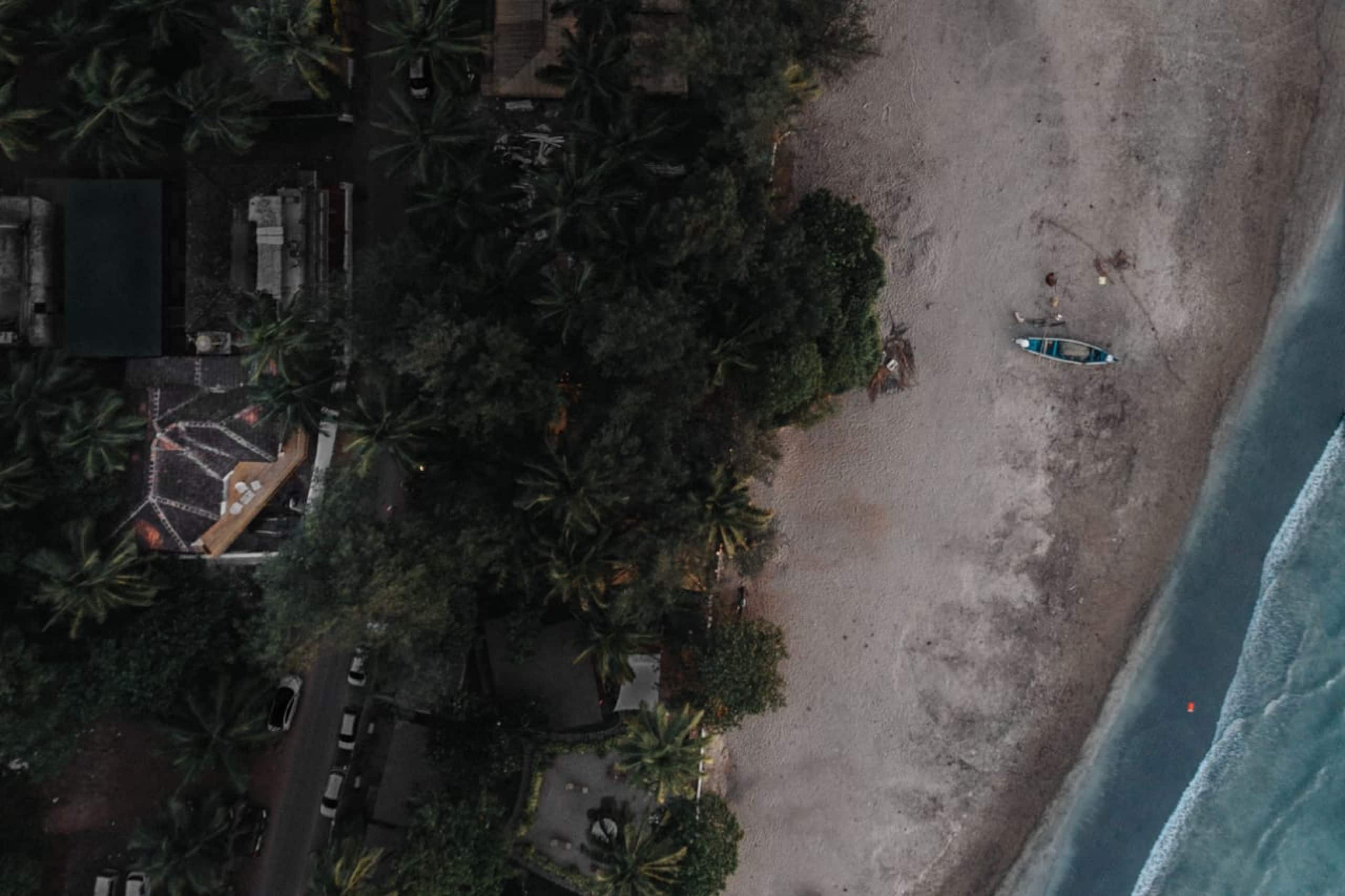 4 Bedroom Beachfront Villa In Morjim 15