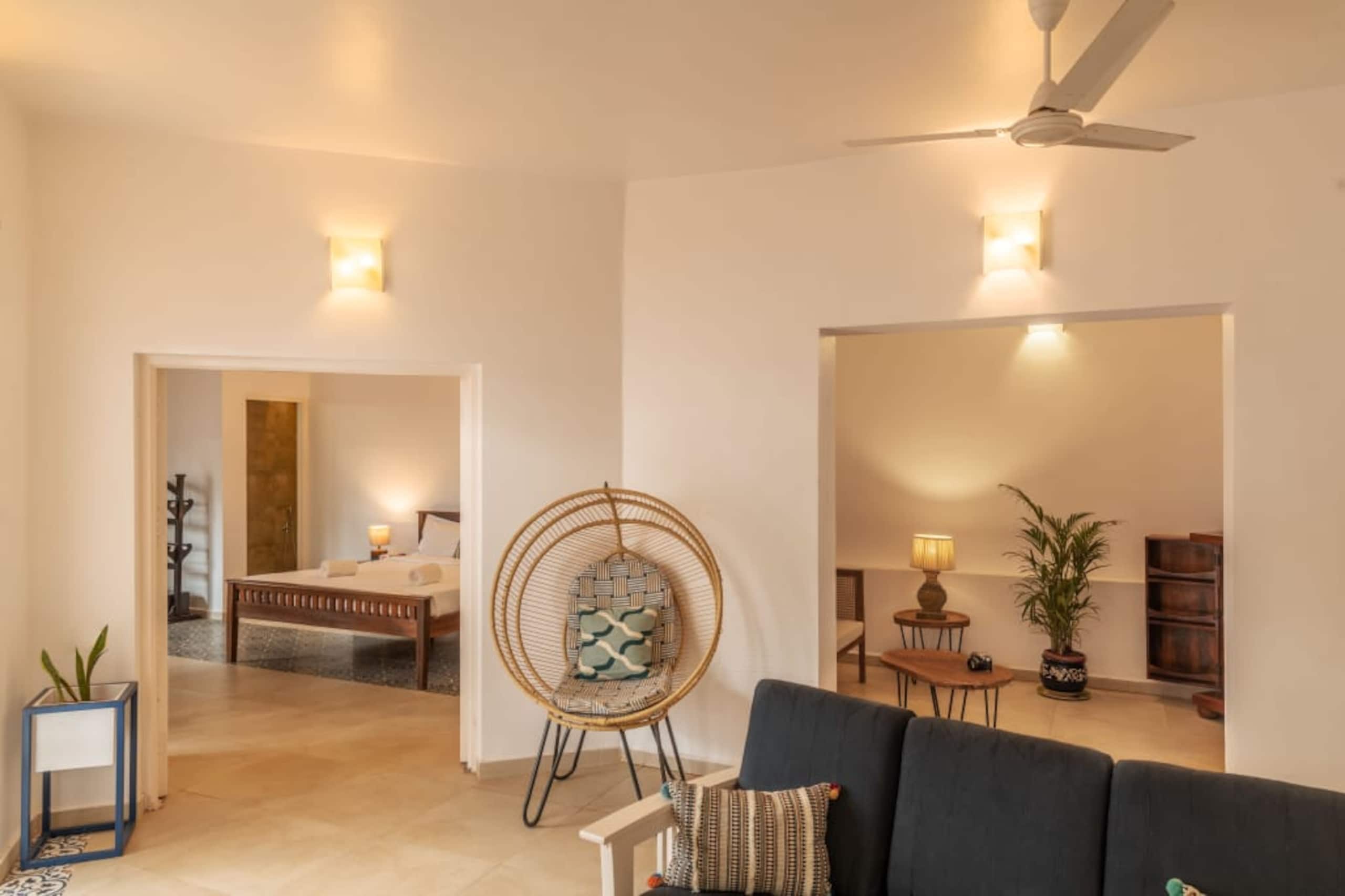 4 Bedroom Beachfront Villa In Morjim 10