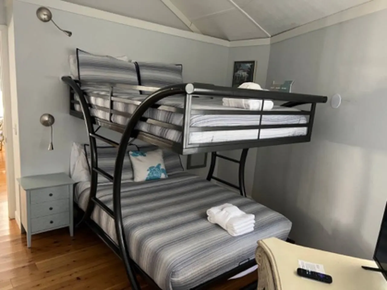 Hilton Head Beach Getaway, 2 Bedroom beach house 9