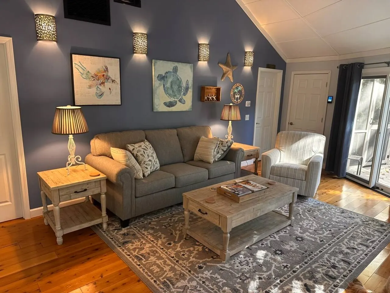 Hilton Head Beach Getaway, 2 Bedroom beach house — photo 4