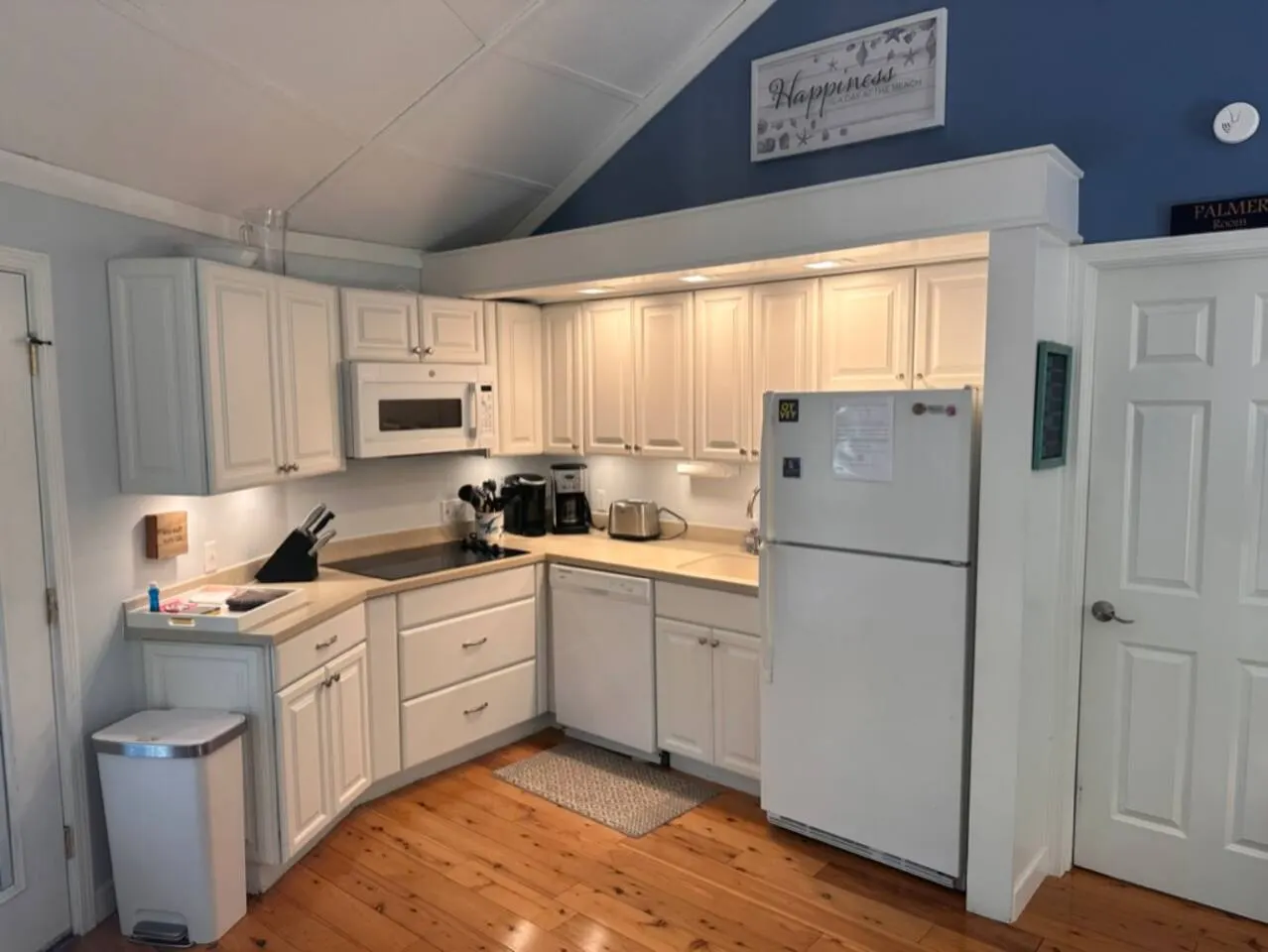 Hilton Head Beach Getaway, 2 Bedroom beach house 6
