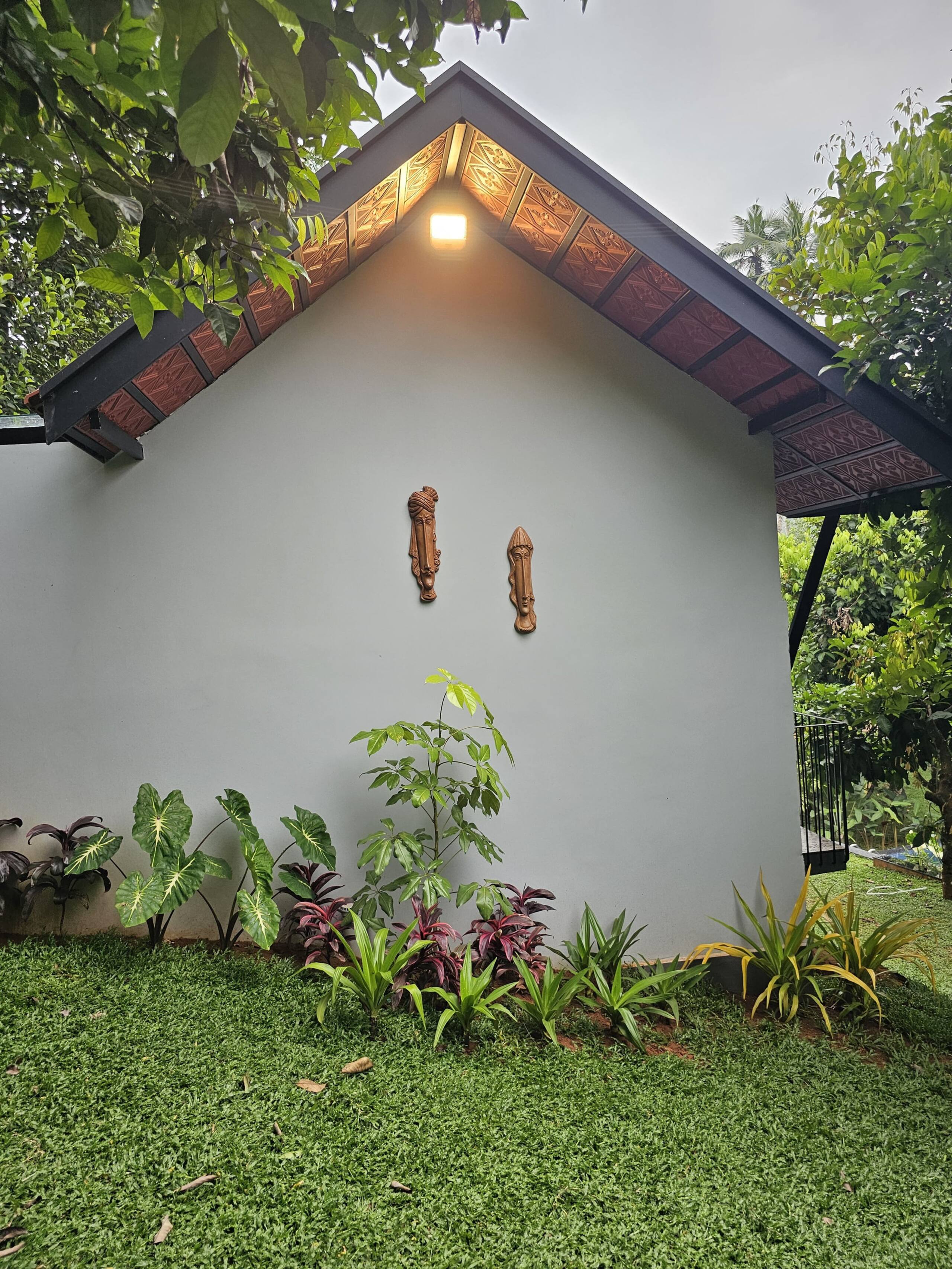 Treely Stays -Luxury Pool Cottages -Farm Stay 19