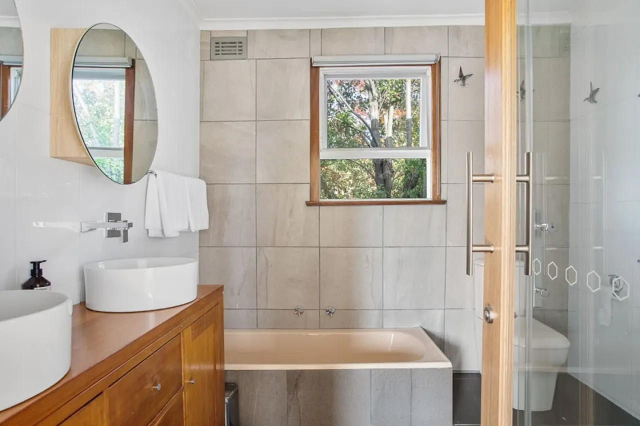 Stella-Rose Cottage - Rosevears 19