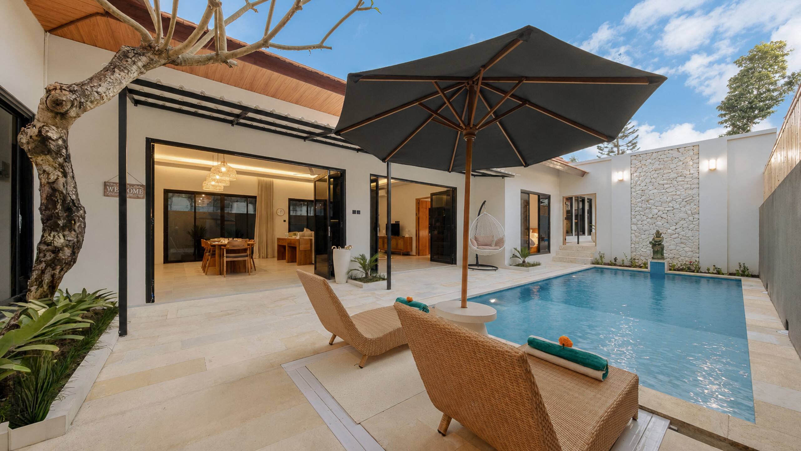 Ubud 3BR Villa + Free Airport Pickup