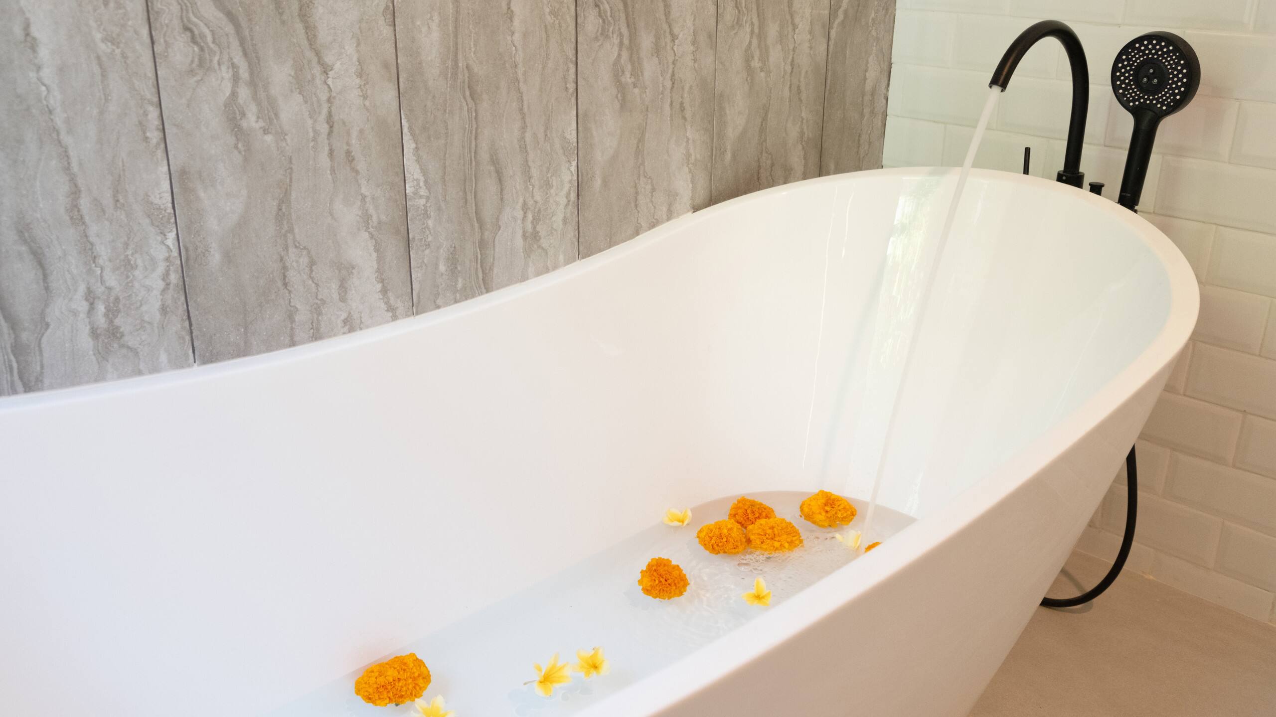 Ubud 3BR Villa + Free Airport Pickup 6