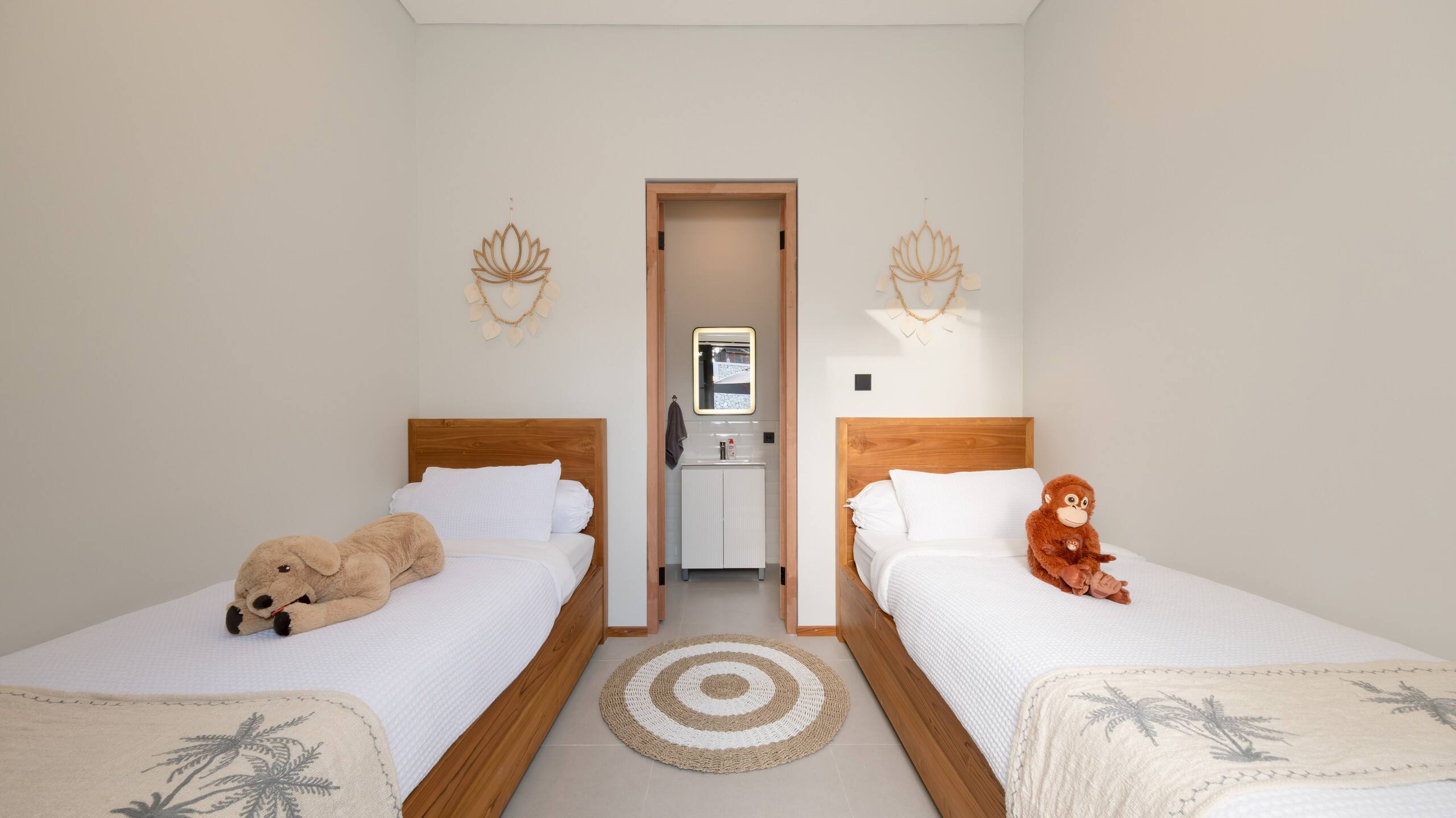 Ubud 3BR Villa + Free Airport Pickup 26