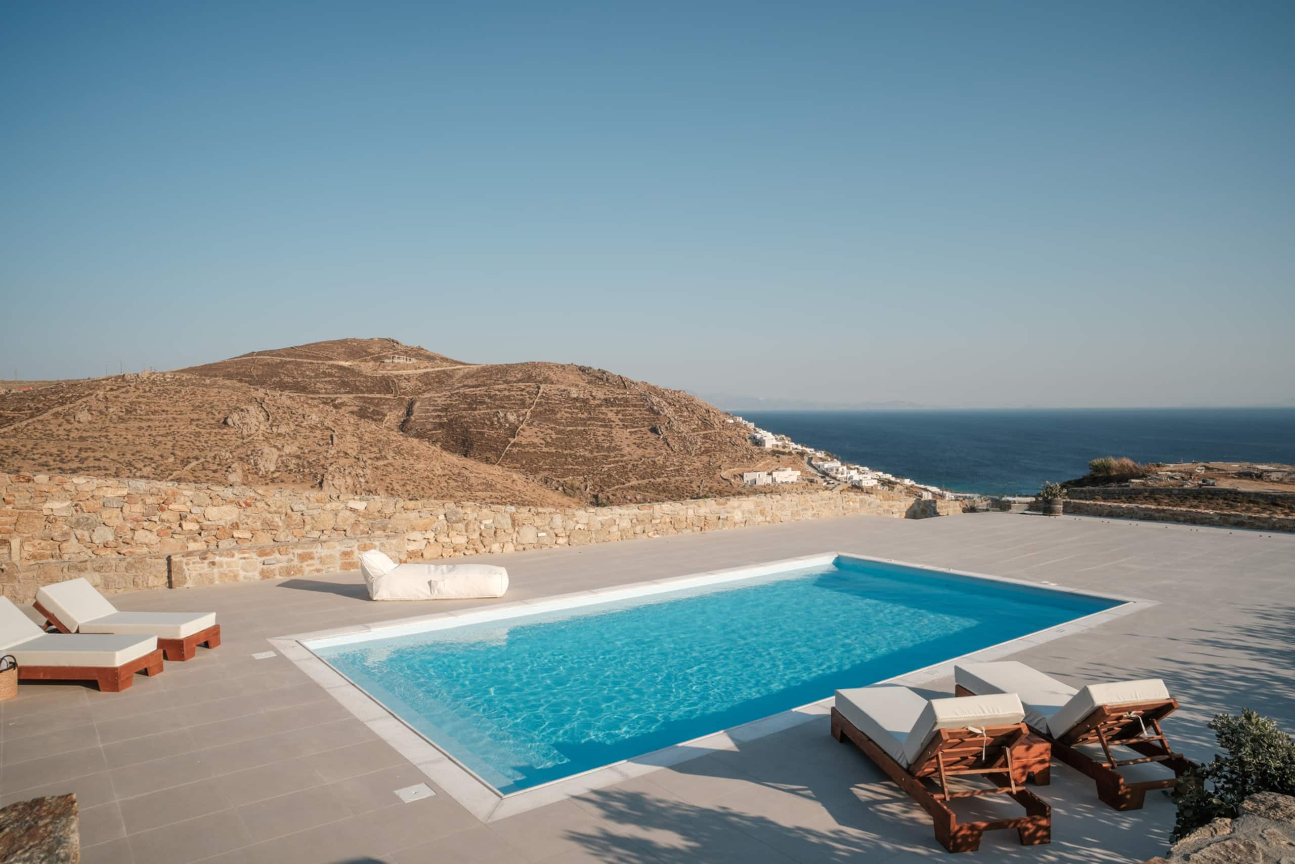 Deluxe Apartment Elia Horizon Mykonos private pool 4