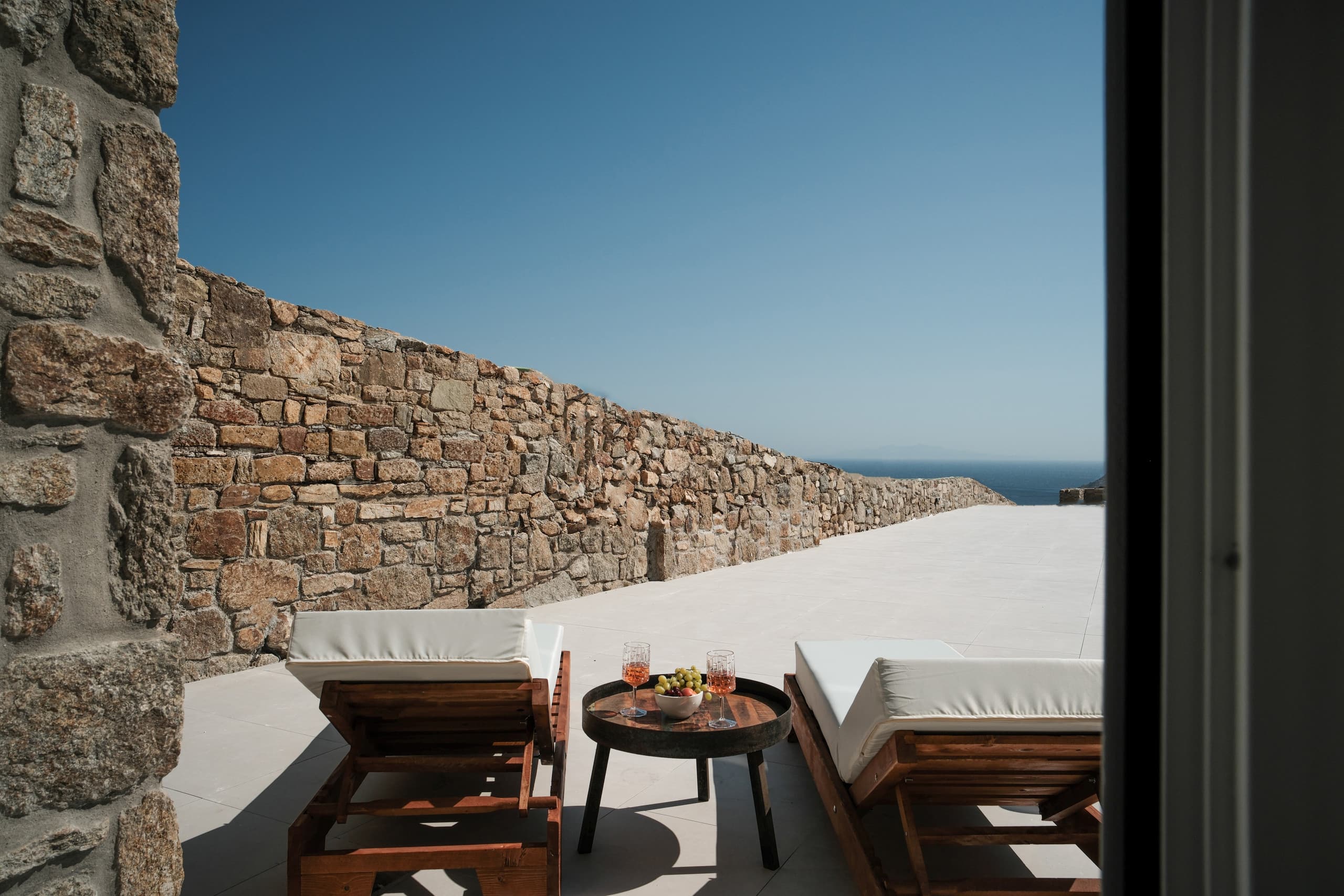 Deluxe Apartment Elia Horizon Mykonos private pool 2