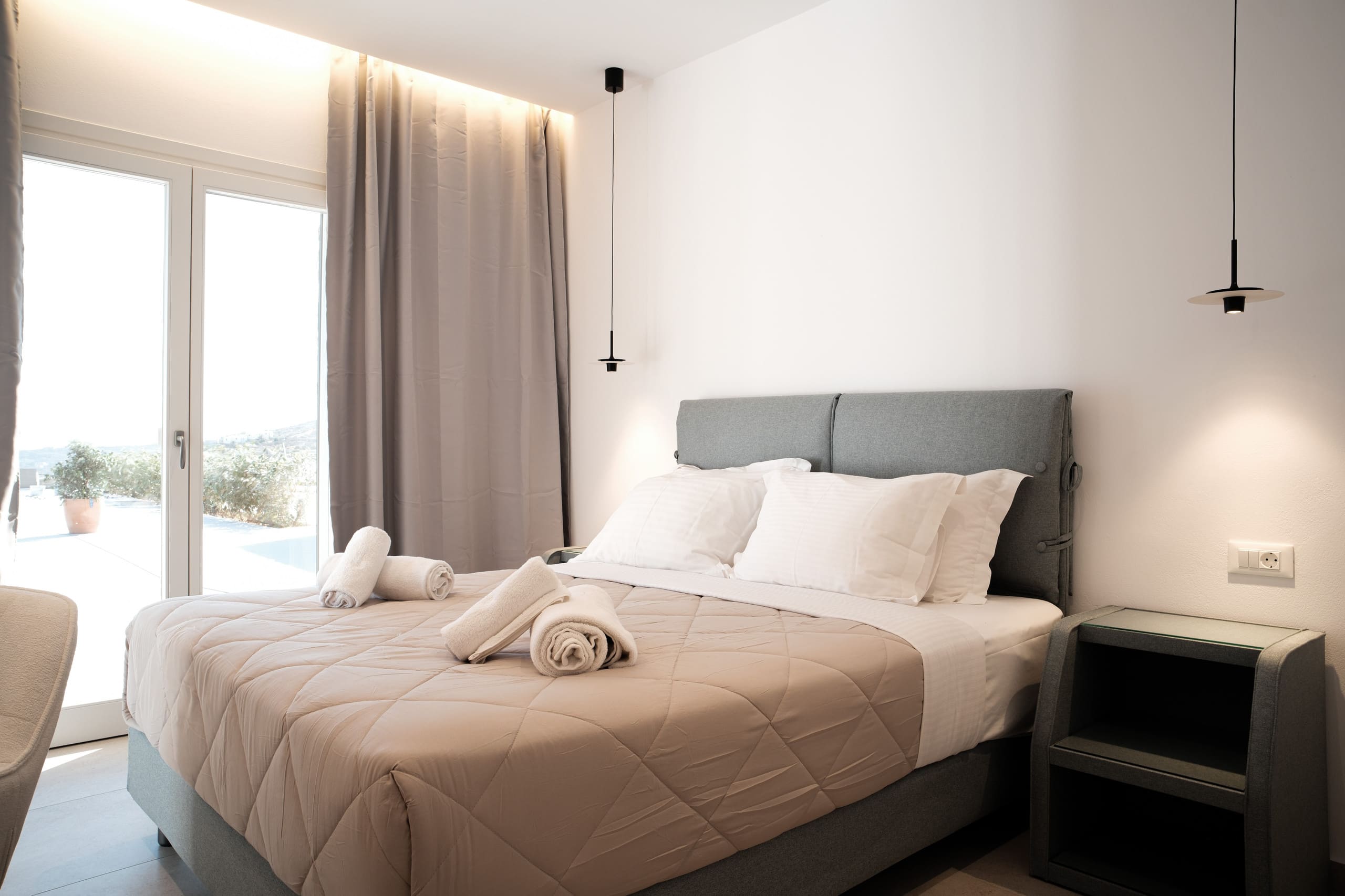 Deluxe Apartment Elia Horizon Mykonos private pool 8