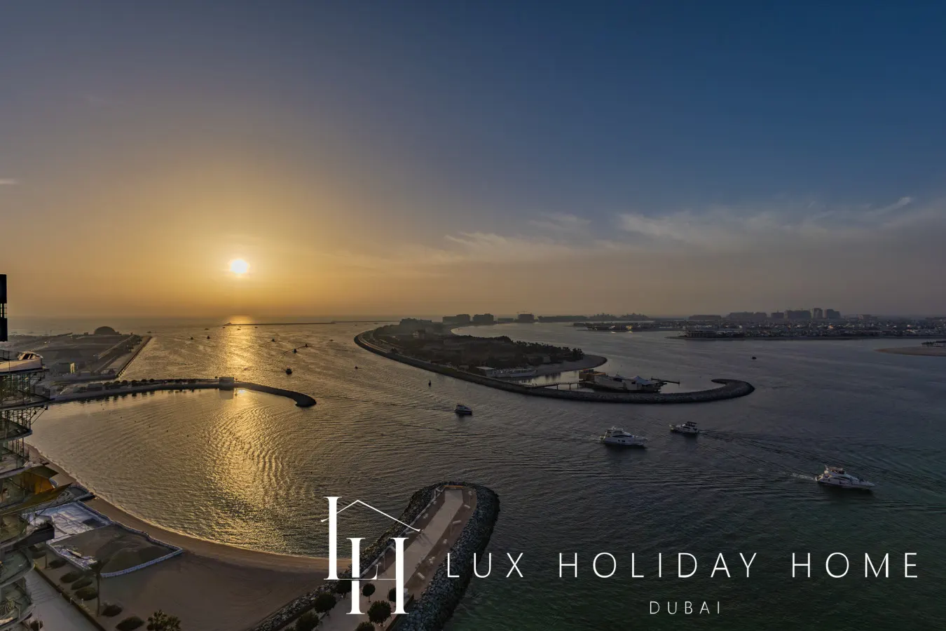 LUX The Atlantis View Luxury Beach Suite 2 18