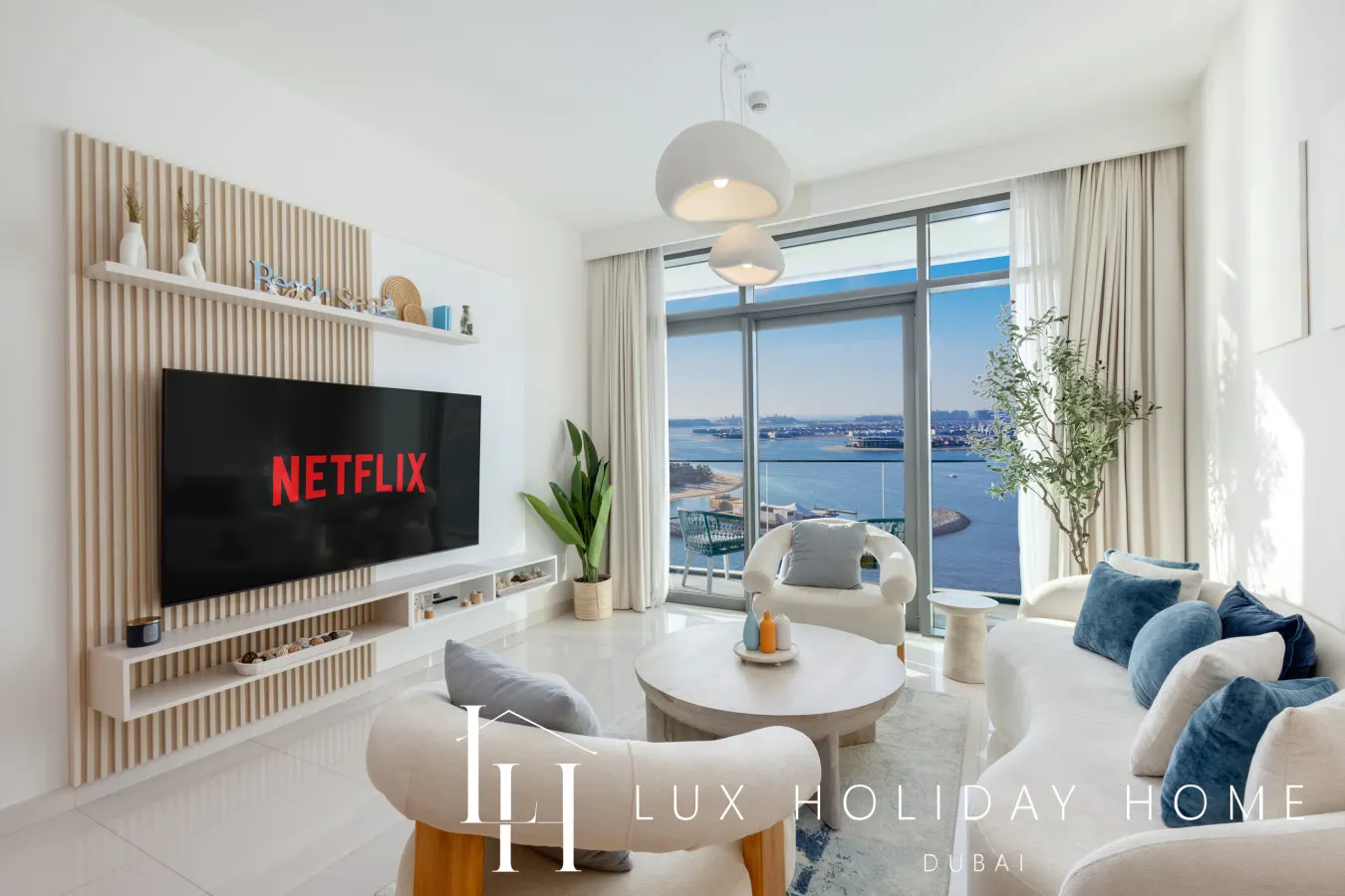 LUX | The Atlantis View Luxury Beach Suite 2 — photo 5