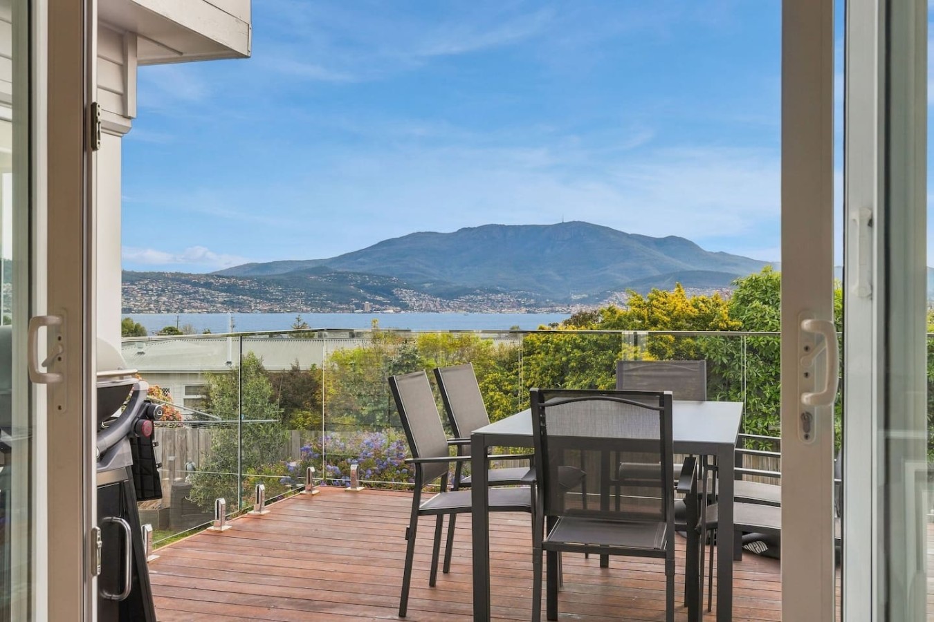 River & Mountain View Retreat | Sleeps 8