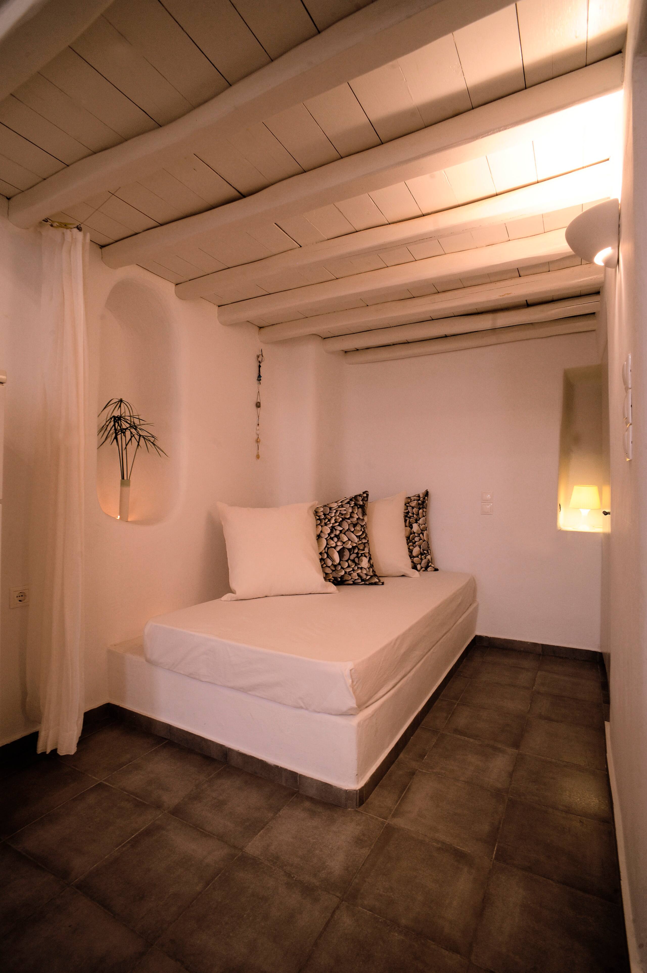 Elegant Cycladic Loft · Prime Mykonos Town 15