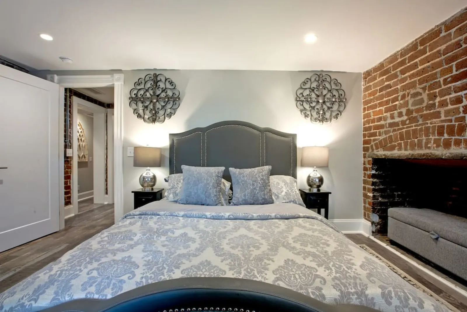 236 Oglethorpe st A Restored Historic Home 5 bedroom, 5 bath w/ 7 beds 14