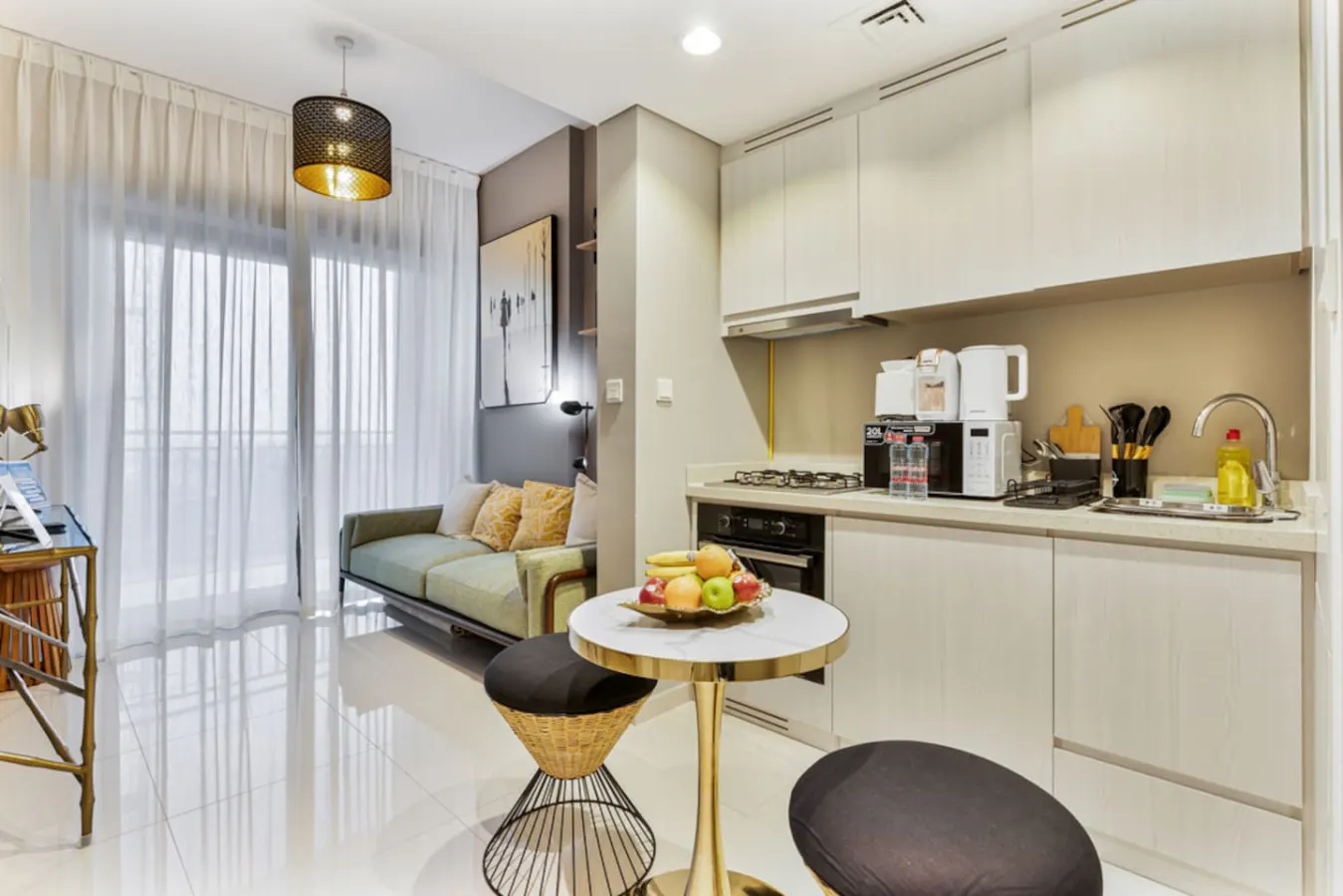 Stylish 1-Bedroom Retreat | Near Downtown — photo 2