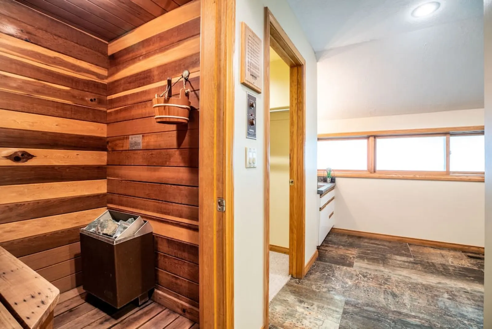 Little Cottonwood Retreat Near Alta and Snowbird Sauna + Pool Table Sleeps 16 6