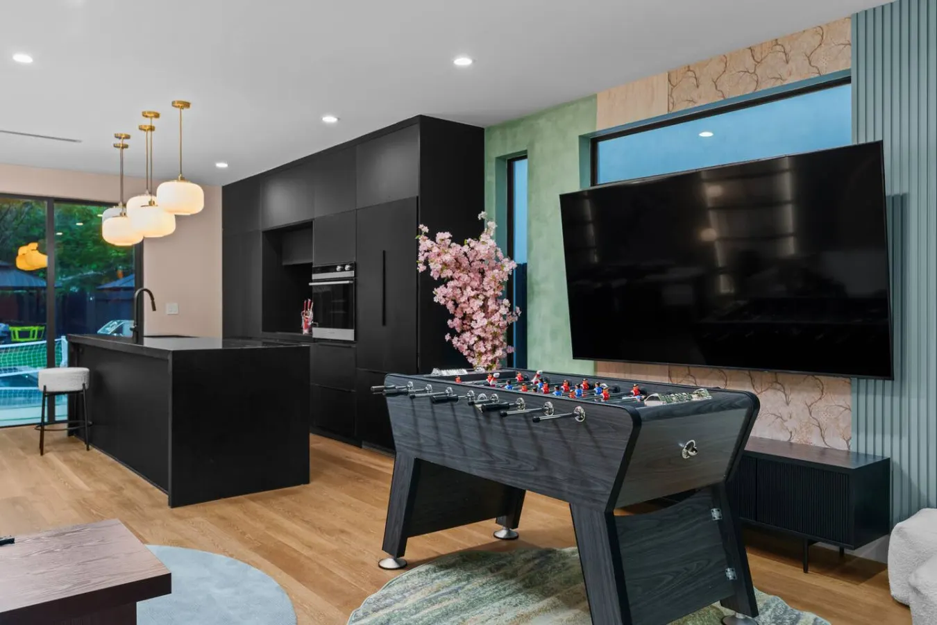 20% NEW! 2-Unit Townhouse Oasis 2 Pools 3