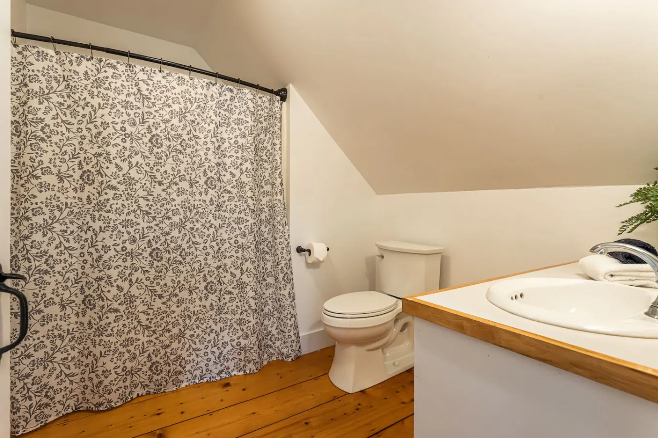 Perfect Getaway Near Killington & Woodstock 18