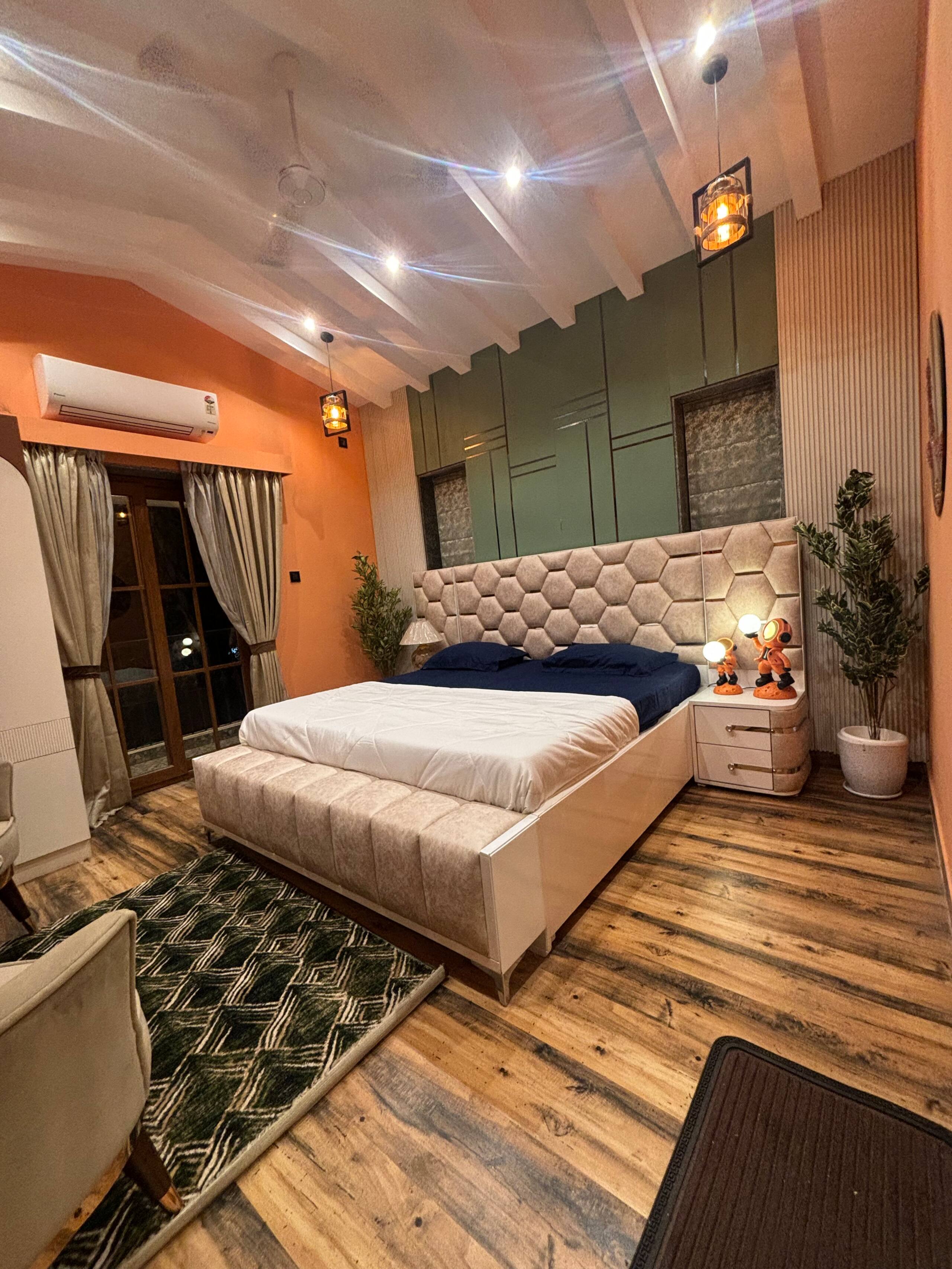 HangOut Villa with Pool Rooftop Jaccuzi Pool Table 15