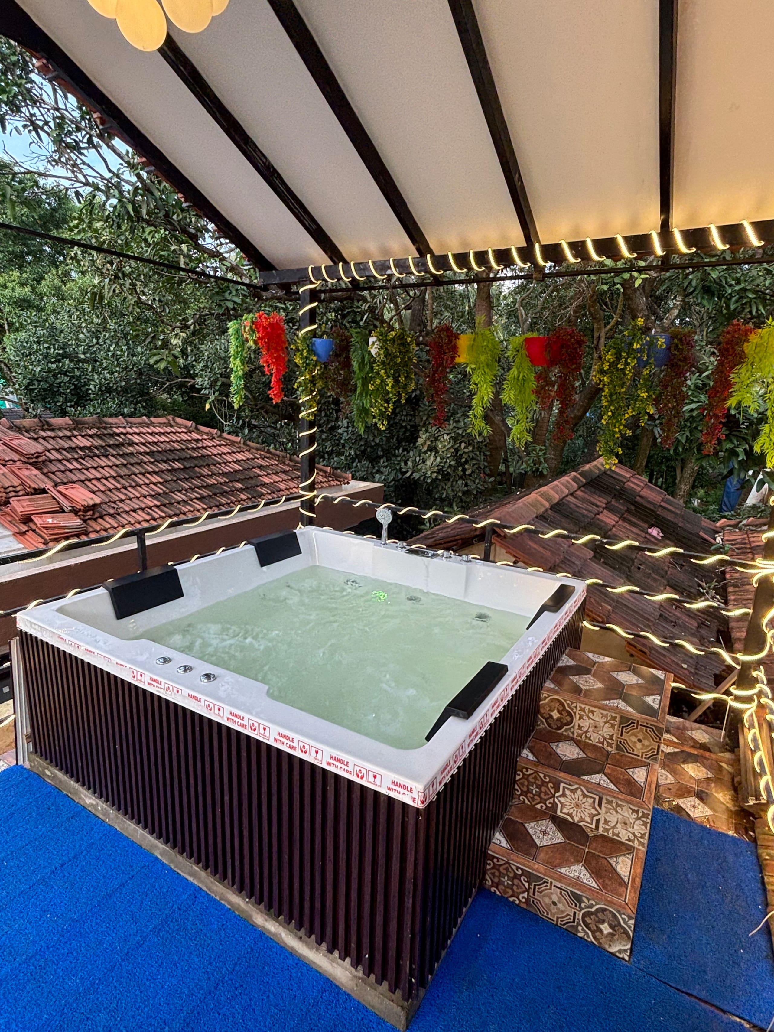 HangOut Villa with Pool Rooftop Jaccuzi Pool Table 37