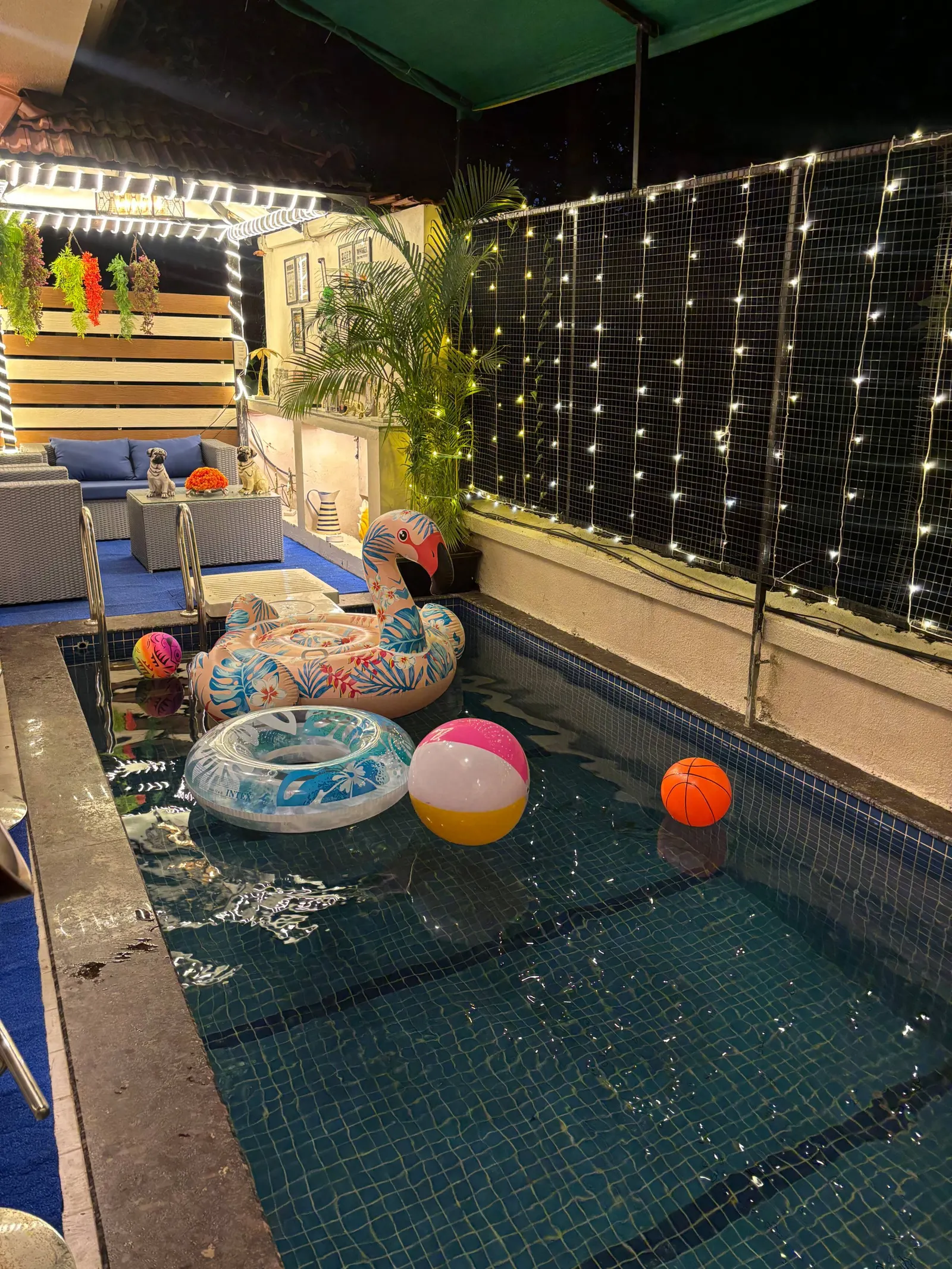 HangOut Villa with Pool Rooftop Jaccuzi Pool Table 1