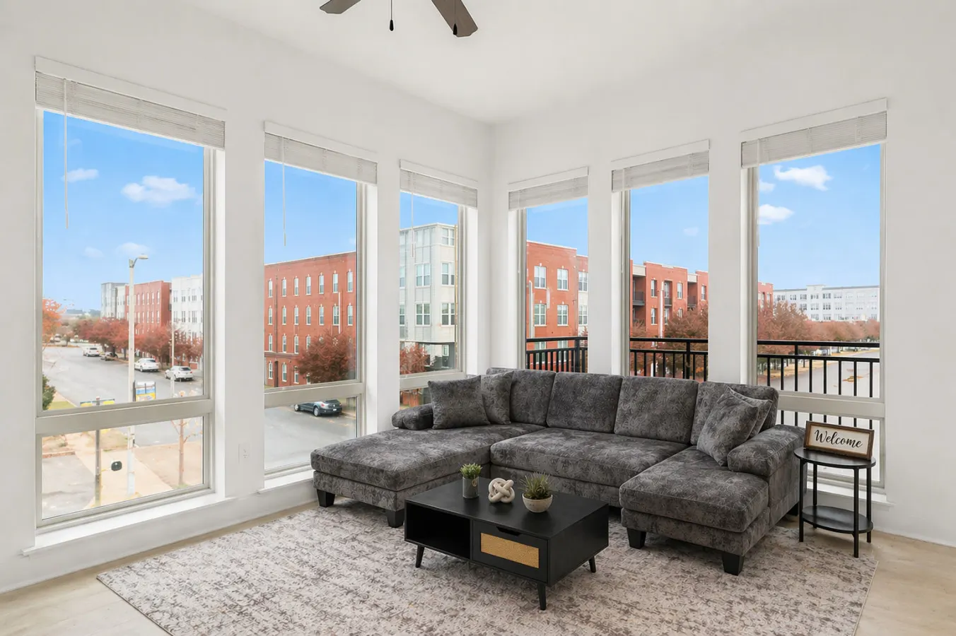 Stay by Regions Field & Railroad Park | 2BR — foto 5
