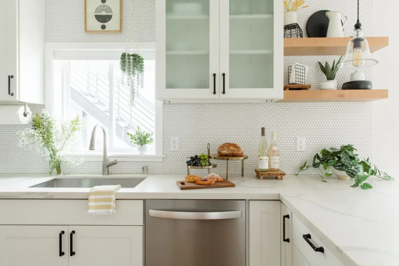Spacious Urban Oasis 11