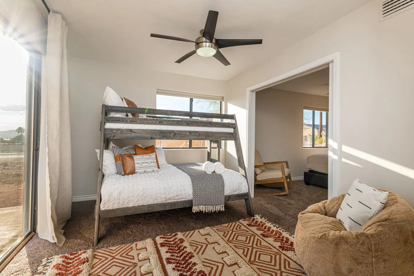 Havasu Cotati - Pool, Spa, FirePit, Games, Garage 20
