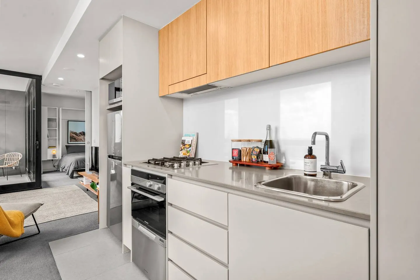 Altura City & Harbour Views - Beachside 10