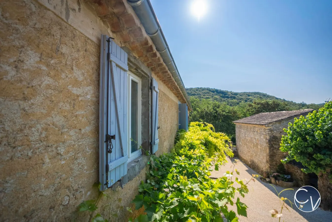 Grande maison ardéchoise pour moments précieux 16