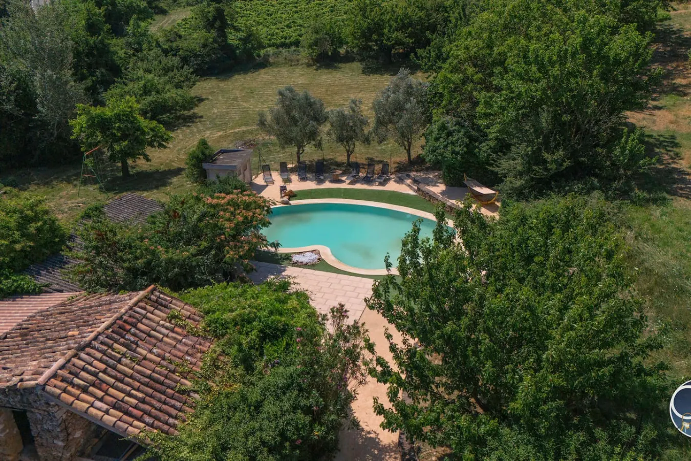 Grande maison ardéchoise pour moments précieux 8