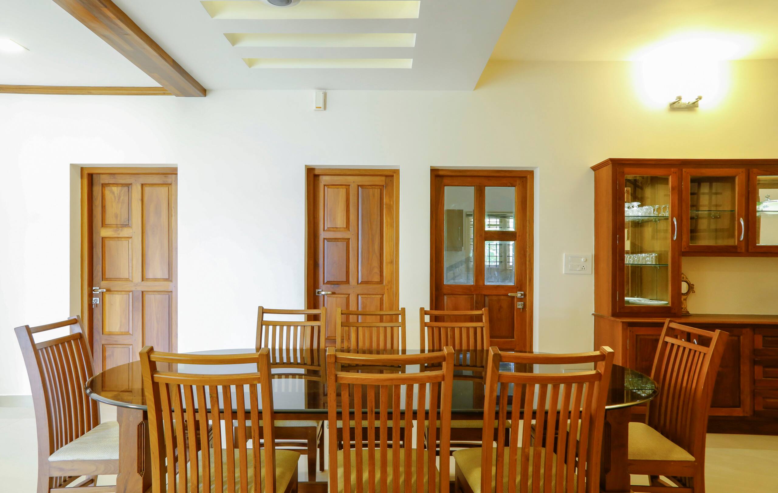 Lake View (Entire) Home in Kochi (River Whisper) 8