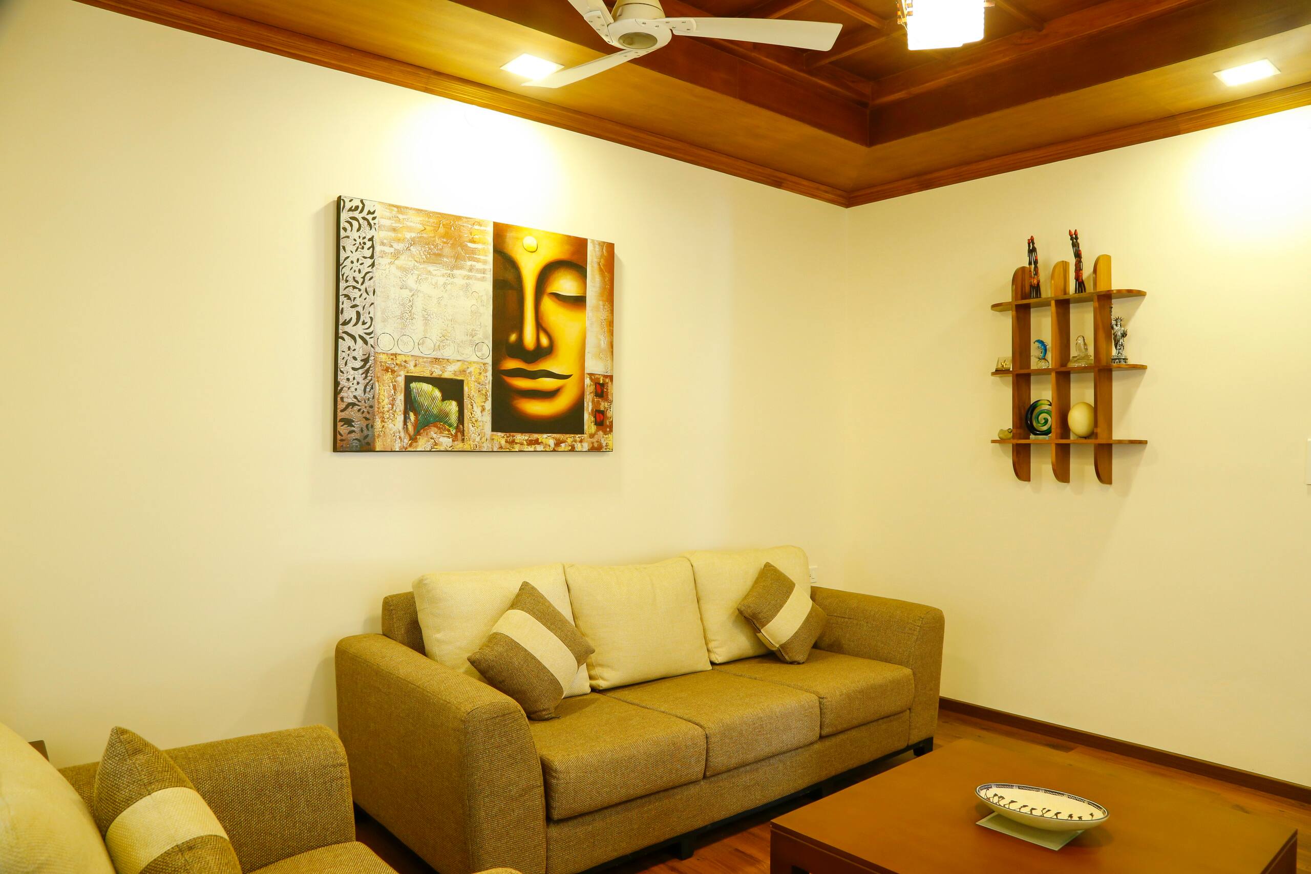 Lake View (Entire) Home in Kochi (River Whisper) 6