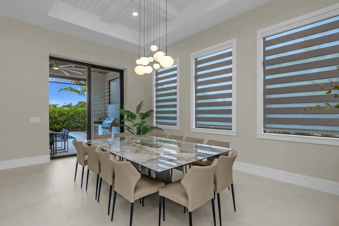 A Morningside Luxury Escape - New Build-Pool & Spa 16