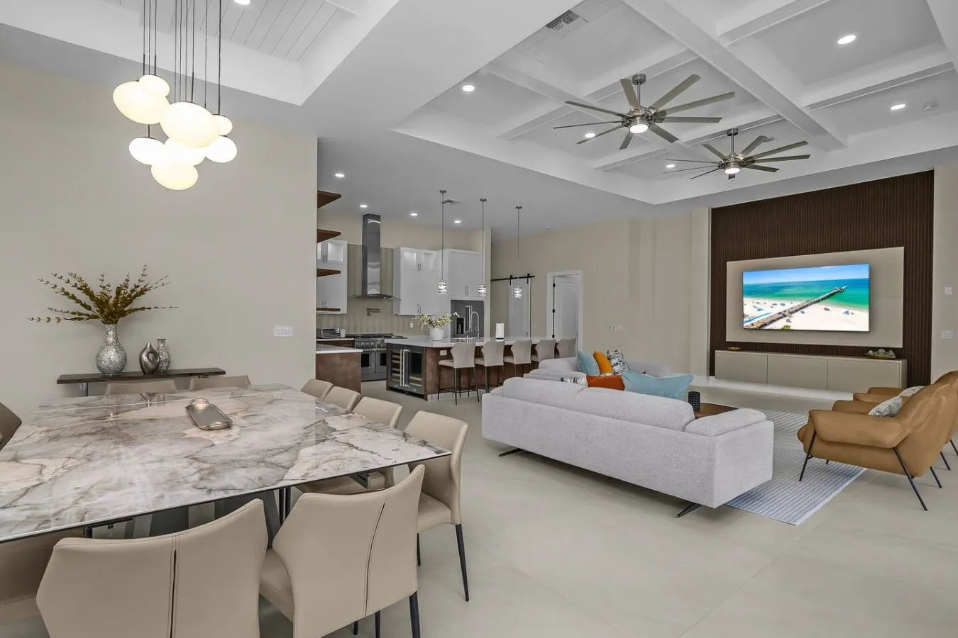 A Morningside Luxury Escape - New Build-Pool & Spa 18