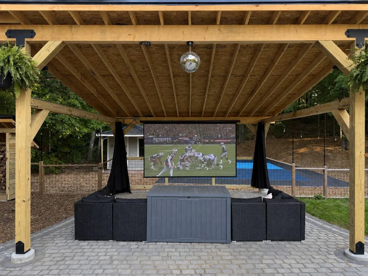 Colorful Escape -Cinema, Hot tub, Sauna&Pickleball 15