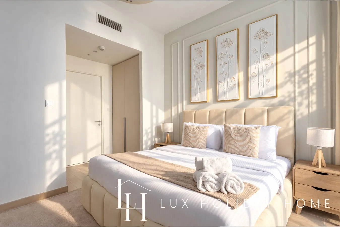 LUX The Sunset Creek Suite 15