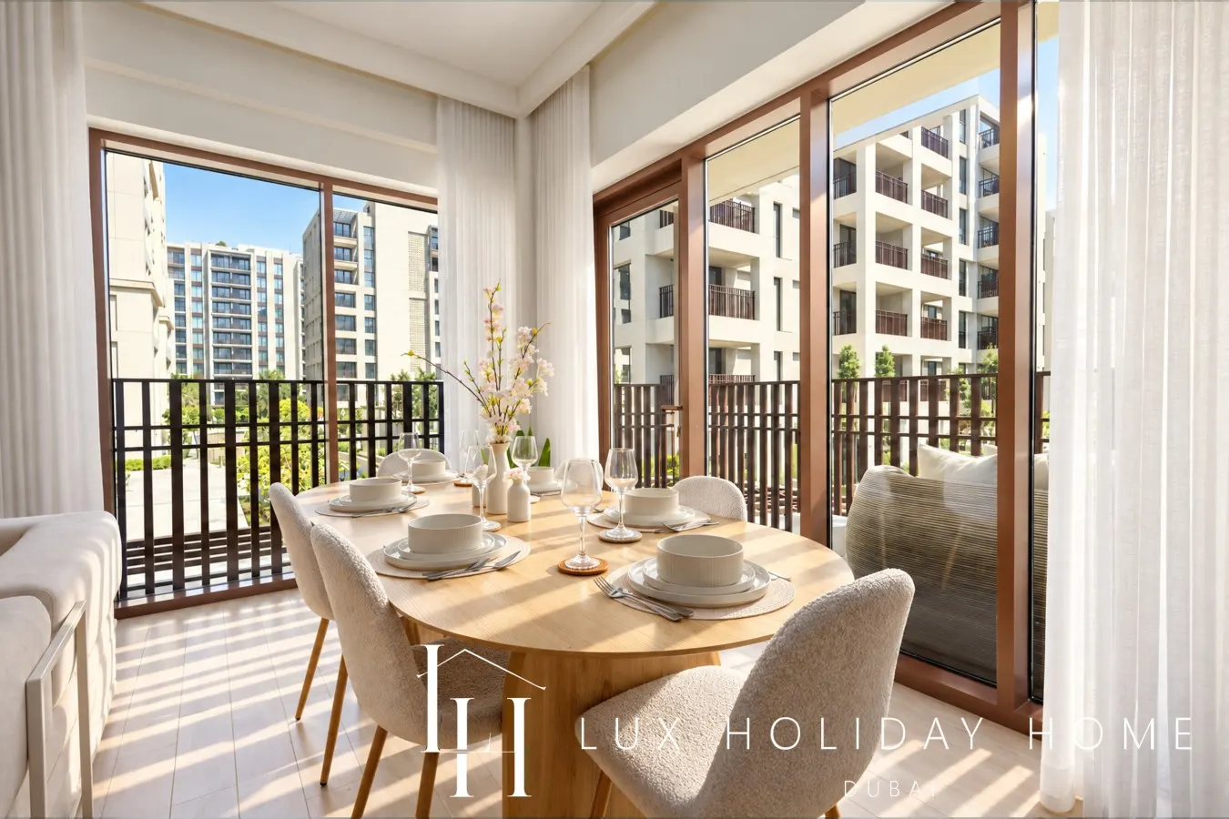 LUX The Sunset Creek Suite 6