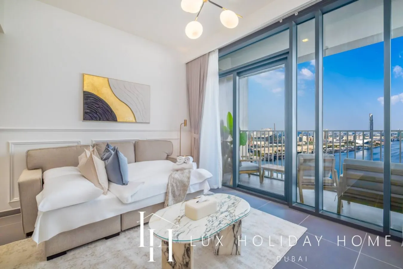 LUX The Dubai Creek Edge Suite 10