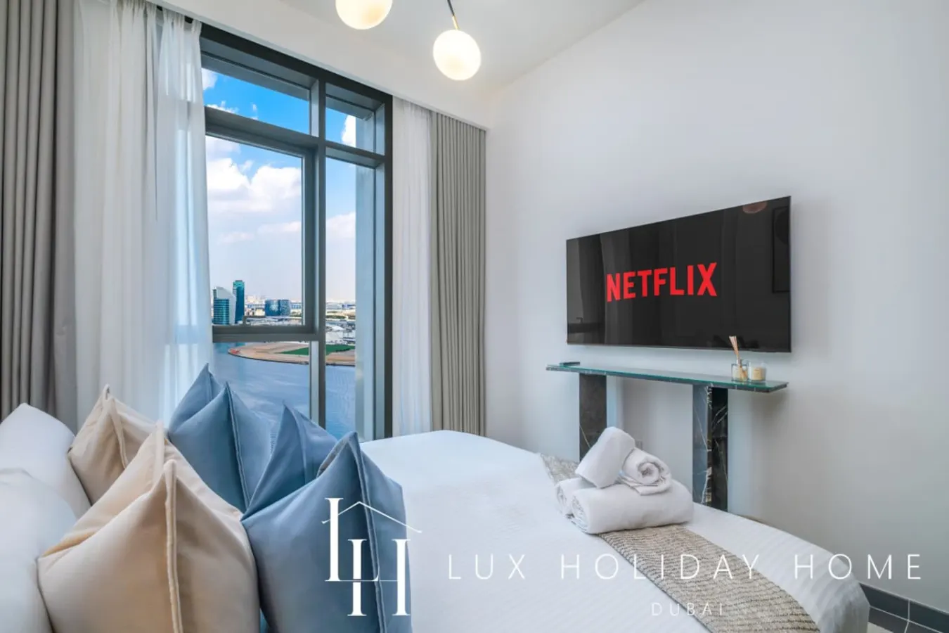 LUX The Dubai Creek Edge Suite 20