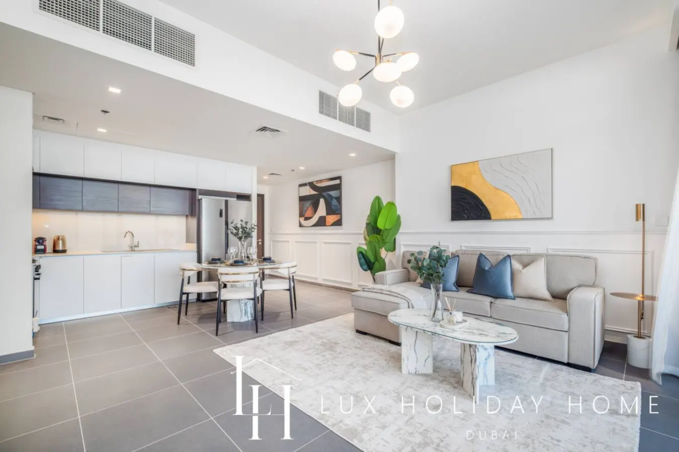 LUX The Dubai Creek Edge Suite 8
