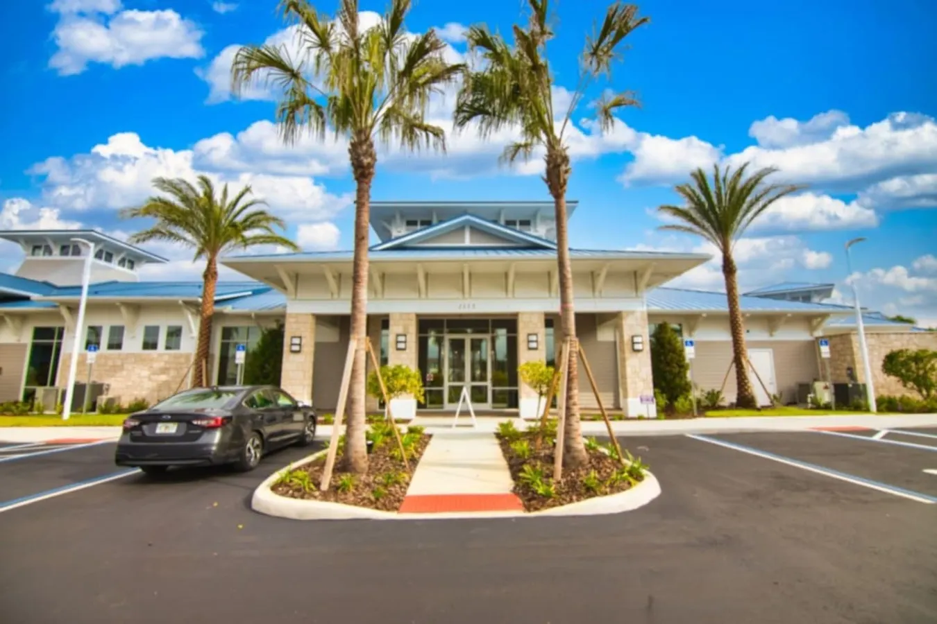 Spacious 10-Bedroom Home – Ideal for Large Families & Groups, with Private Pool! 2
