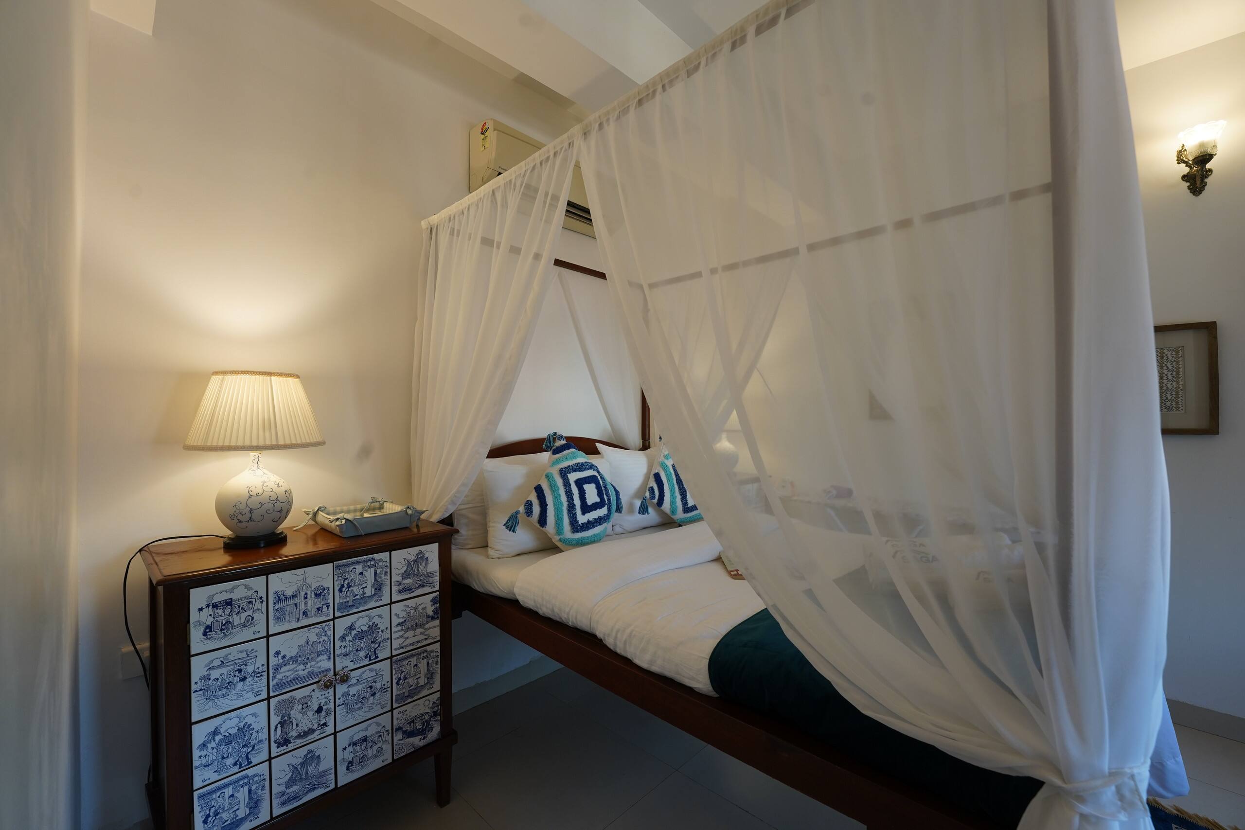 Modern 2BHK | Near Candolim Beach 8