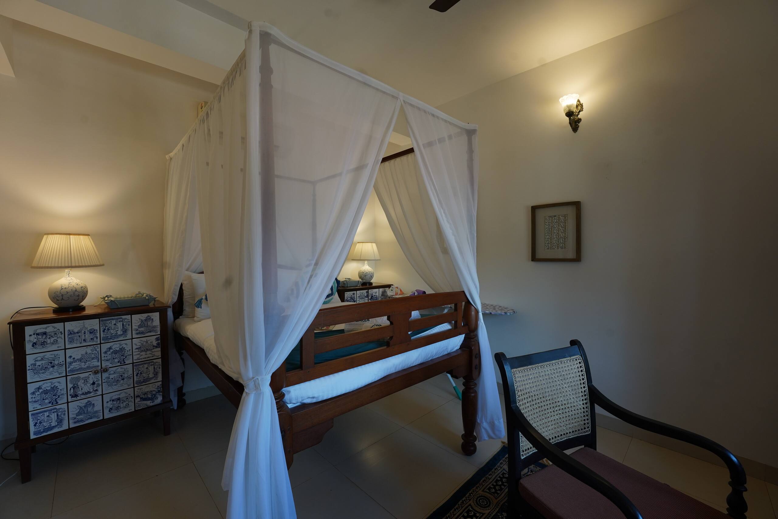 Modern 2BHK | Near Candolim Beach 5