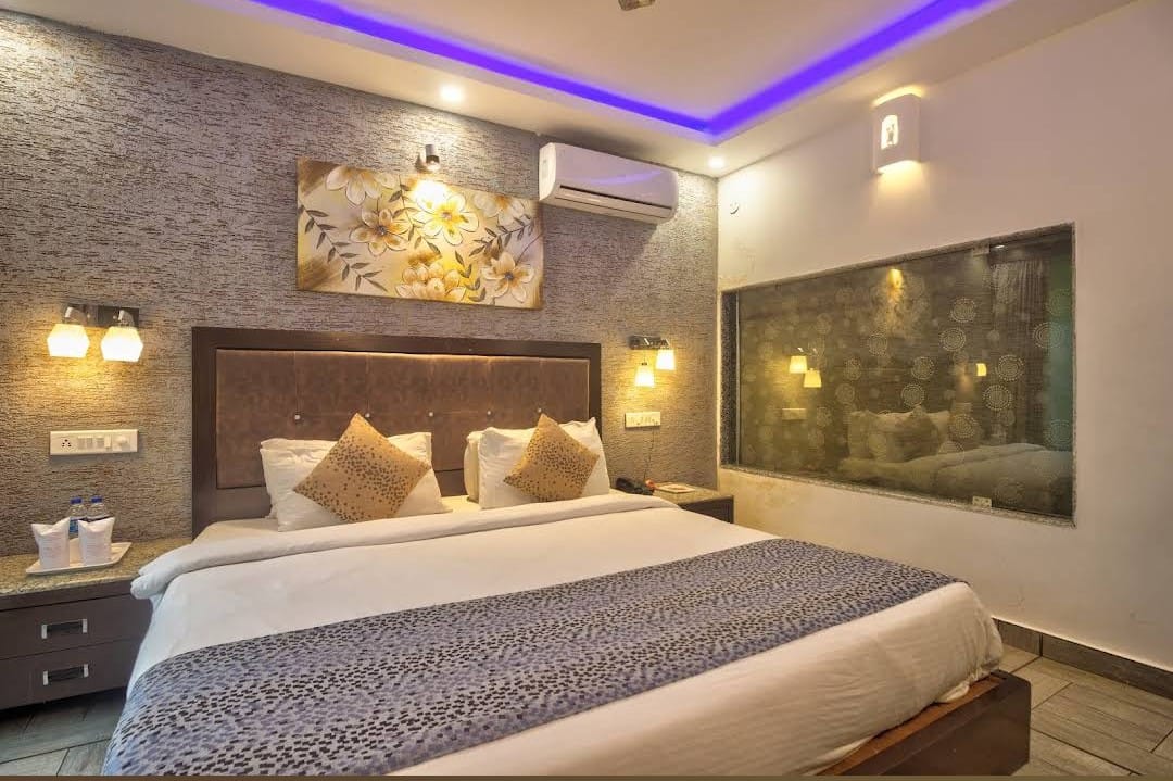 106 Paradise View Resort - Steps to Candolim Beach 5