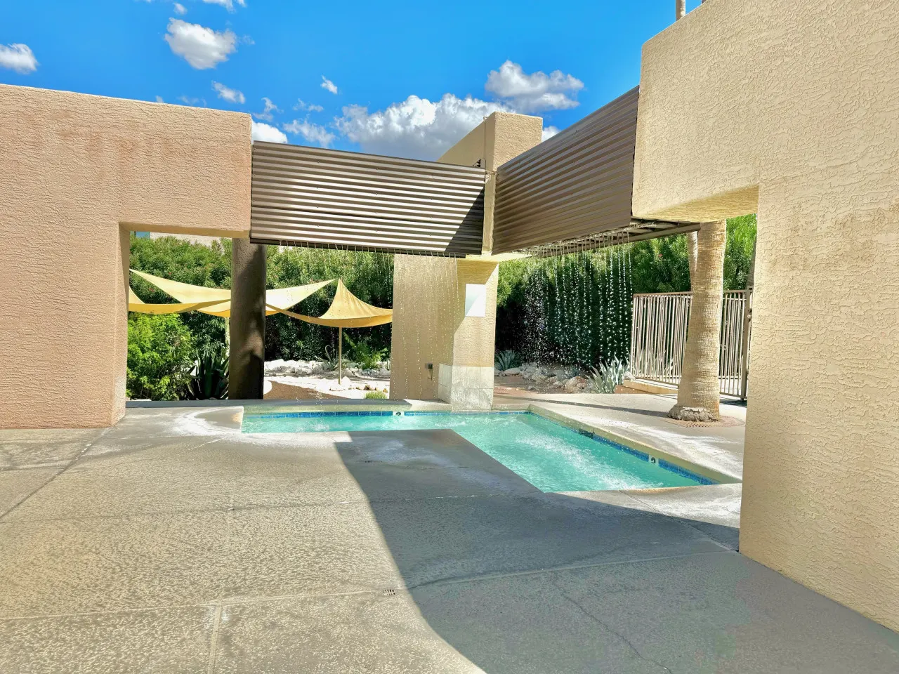 Sabino Canyon Condo w/ Pool and Spa 9