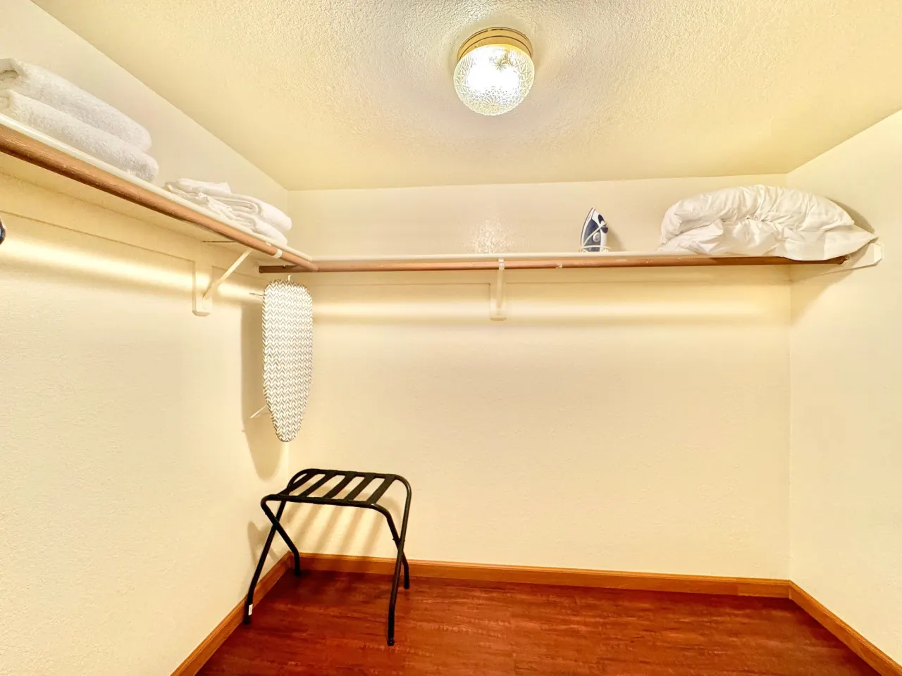 Sabino Canyon Condo w/ Pool and Spa 14
